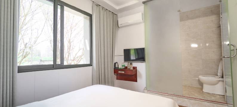 乾金.澜悦酒店(高铁站图腾广场店)图片