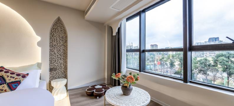 眉山爱慕·溪岸酒店(锦江学院店)图片