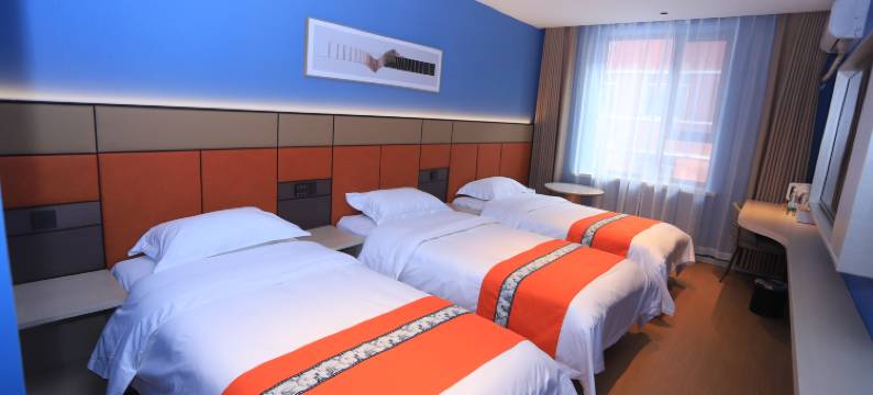 如家派柏·云酒店(松江河长白山西站店)图片