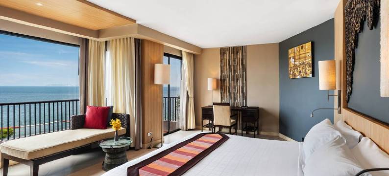 芭堤雅花园海景大酒店(Garden Cliff Resort & Spa Pattaya)图片