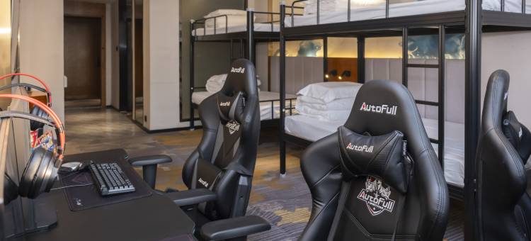 一芯一动电竞民宿(德州平原德百广场店)图片