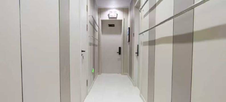 鹤岗爱之旅宾馆图片