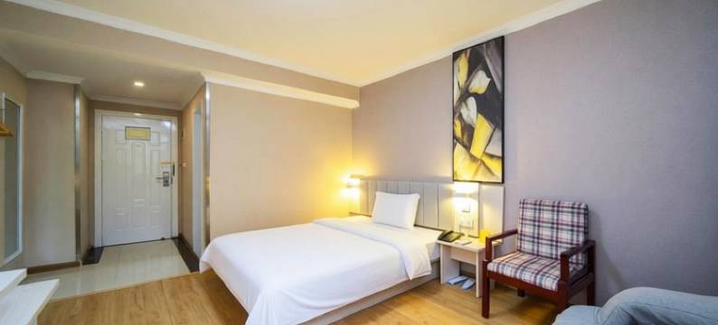 悦友酒店(长沙井湾子国际家具广场店)图片