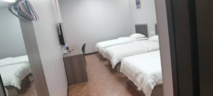 如家华驿精选酒店(南通海门珂缔缘足球俱乐部店)图片