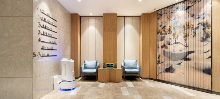 潮漫酒店(和田团结广场店)图片