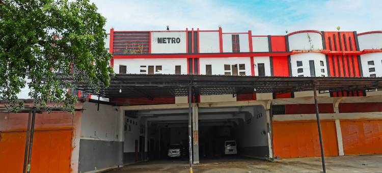 Hotel O Penginapan Metro Parepare图片