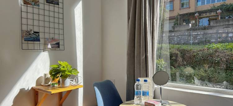 元阳多依树朵朵云阁图片