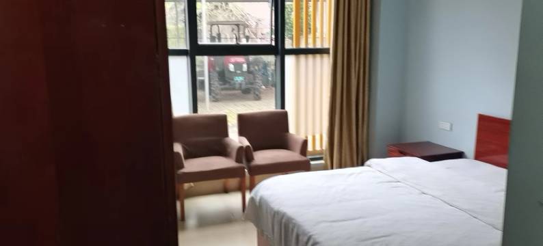 通江梓瑞达旅馆图片