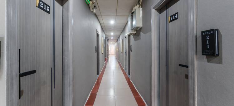 逸庭雅公寓(鹤山广场店)图片