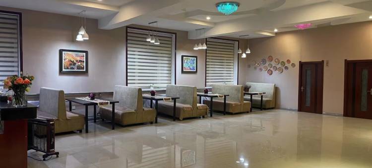 塔河绿海假日酒店图片