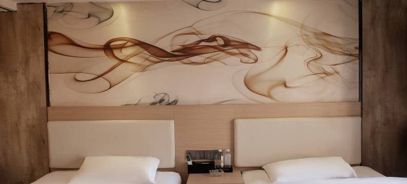 松桃青橙时尚酒店(世昌广场店)图片