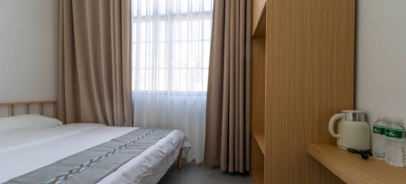 洱畔月民宿图片