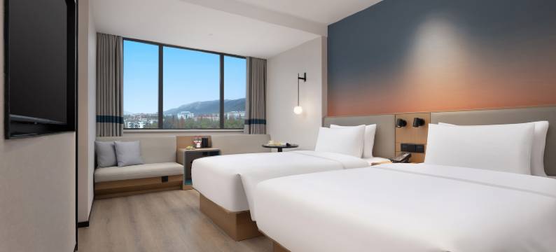 长沙易夜酒店(岳麓山中南大学店)图片