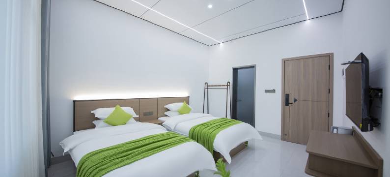 湄洲岛渔歌子民宿(莲池澳沙滩金海岸沙滩游乐中心店)图片