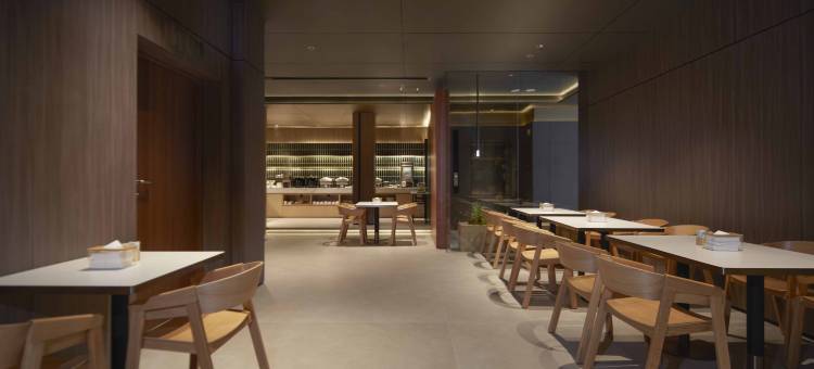 美住·悦熊酒店(柳州马鞍山公园窑埠古镇店)图片