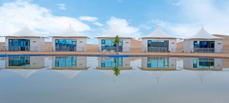 六十六号星星 · 亲子研学沙漠露营地图片