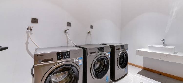 观澜康养中心酒店(北戴河老虎石海上公园店)图片