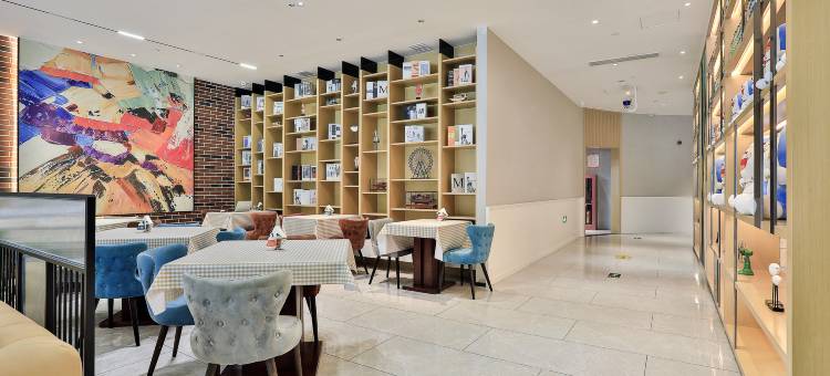 曼居酒店(嘉兴南湖万达广场店)图片