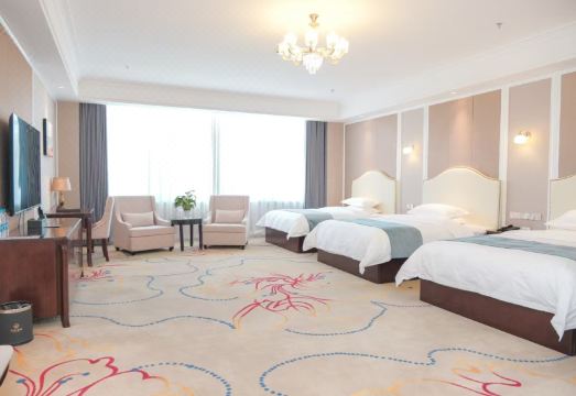 Delingha Wanyi Hotel Hotel Overview