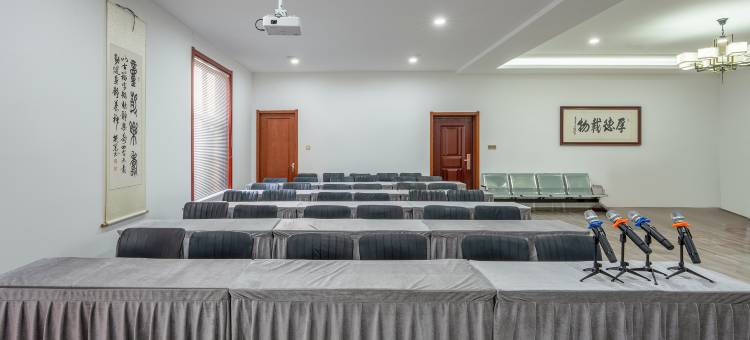 万全滨河商务酒店(万全区店)图片