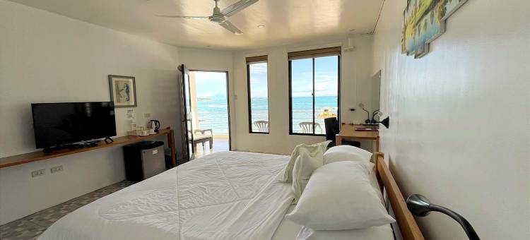 珊瑚海滩俱乐部酒店(The Coral Beach Club)图片