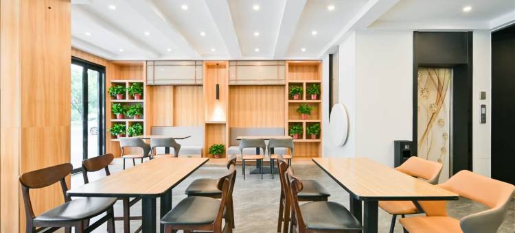 如家睿柏·云酒店(南京禄口机场铜山地铁站店)图片