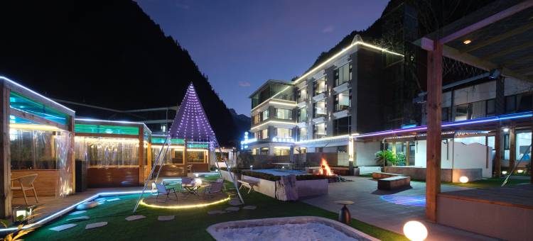 清河瑞锦温泉度假酒店(理县毕棚沟景区理小路店)图片