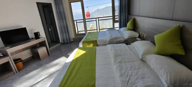 禄劝轿子雪山漫居庭院客栈图片