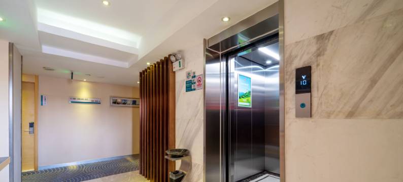 城市便捷酒店(武汉东吴大道轻轨站店)图片