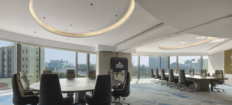 上海虹桥国际机场希尔顿酒店图片