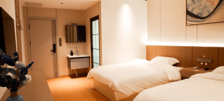 楚悦酒店(襄阳东站华侨城奇幻度假区店)图片