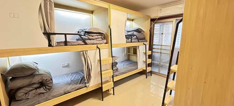 Myroom青年旅舍民宿(郑州东站店)图片