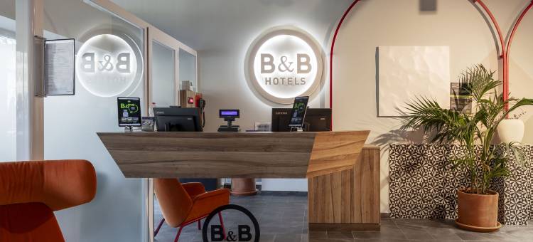 民宿酒店科摩巴拉德洛(B&B HOTEL Como Baradello)图片