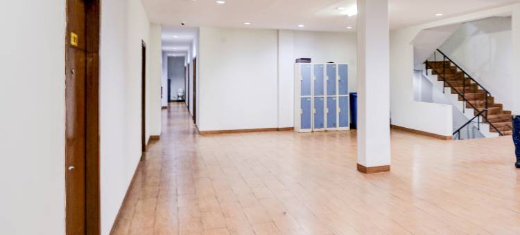 丹格朗酒店-近加鲁达培训中心-6小时入住(Collection O Tangerang Near Garuda Training Center)图片