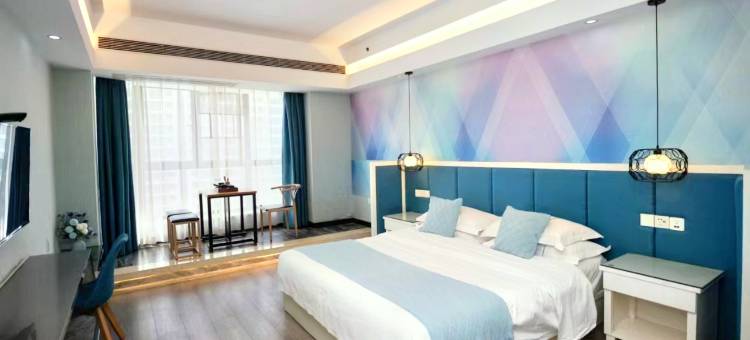 如驿时光酒店(长沙县吾悦广场松雅湖南地铁站店)图片