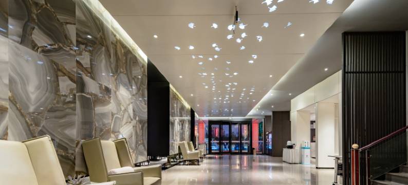 森林酒店(郑州曼哈顿广场燕庄地铁站店)图片