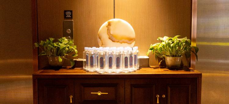 艺龙安云酒店(西宁海湖新区万达唐道店)图片