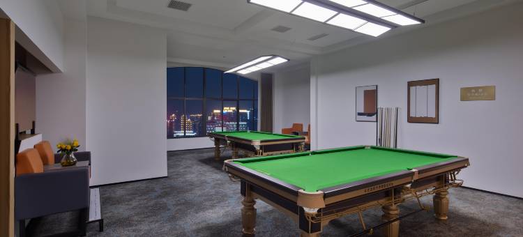 新信汤泉酒店(新乡宝龙广场大学城店)图片