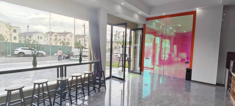 丫丫民宿(明清宫轻轨站店)图片