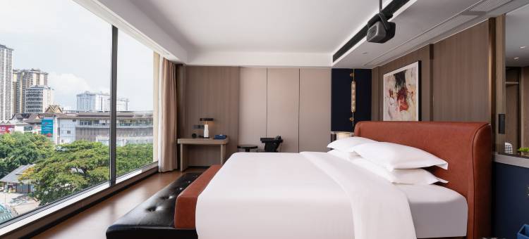 索莱仕酒店·Soluxe Hotel(西双版纳景洪泼水广场店)图片