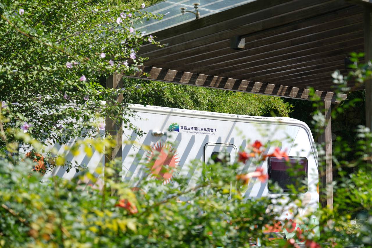 G348墅野山居图片