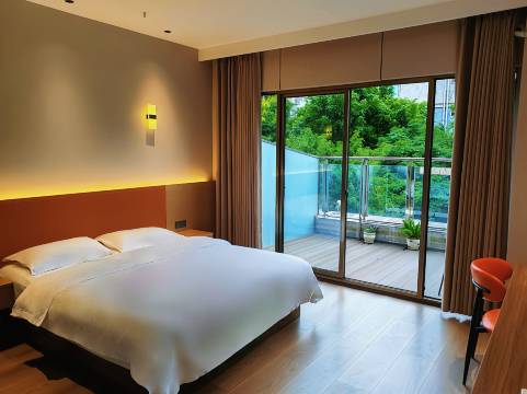 米易宏坤商务酒店