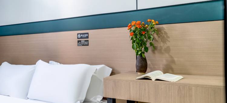 格子酒店(南宁富兴美食街东方广场店)图片