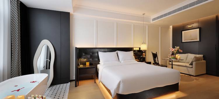 Z酒店｜空中秘境·VISTA(芒市树包塔景点店)图片