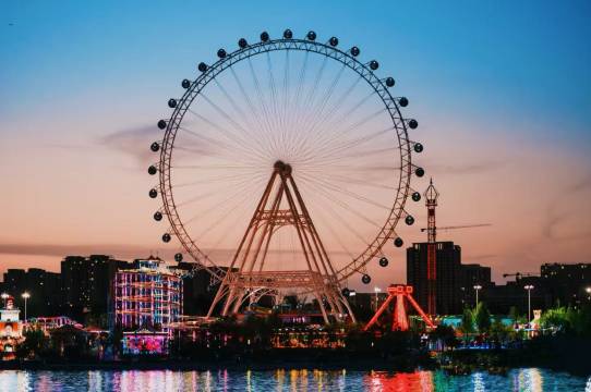 薄荷·Mint Landscape Suite景观套房酒店(山西体育中心晋阳湖店)图片