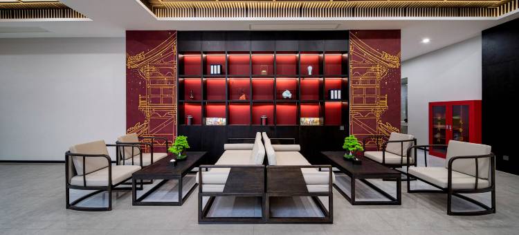 仟那美宿酒店(新乡职业技术学院经开区店)图片