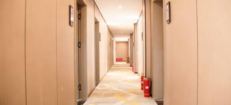 如家UP华驿精选酒店(西安城西客运站汉城路地铁站店)图片