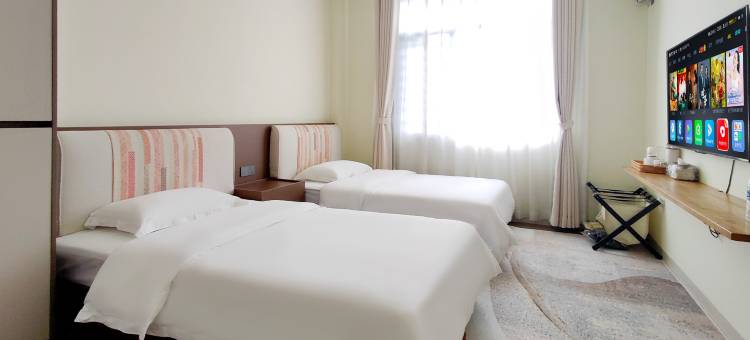 蒙山山行·Hill民宿(蒙山汽车站县政府广场店)图片