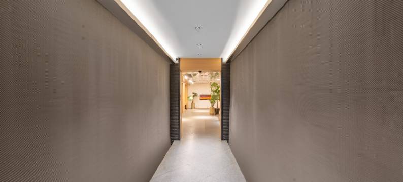 杭州云和西子度假酒店(柳浪闻莺定安路地铁站店)图片