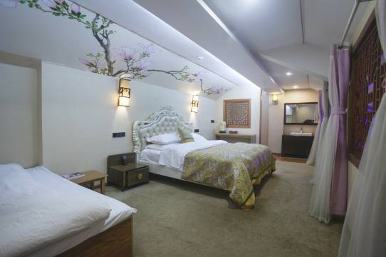 花枝雨・古镇唯美庭苑(西塘五姑娘公园店)图片